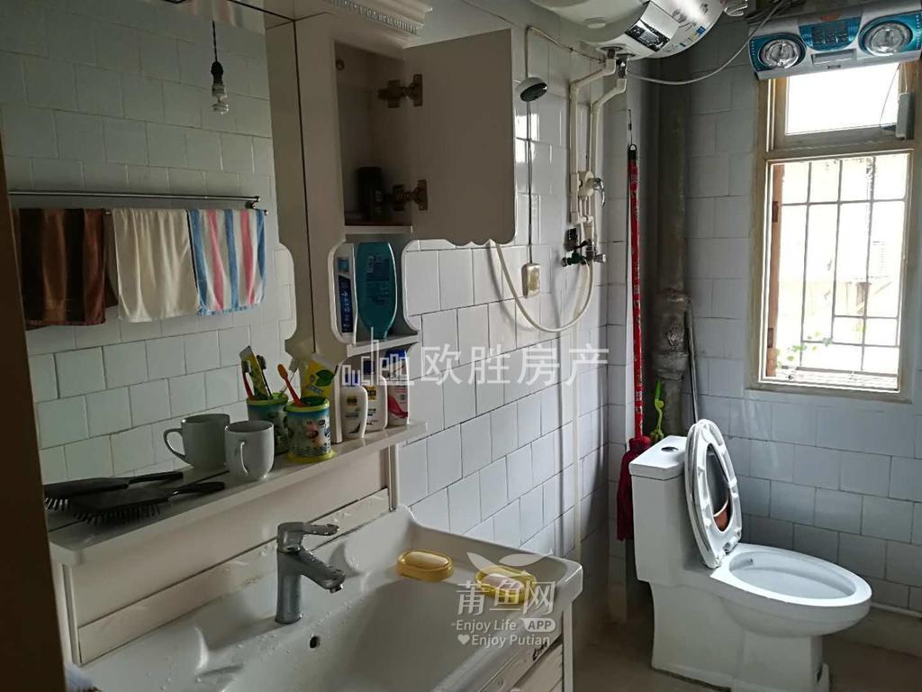 急售!市中心学区房,房子采光好,零公摊,总价95