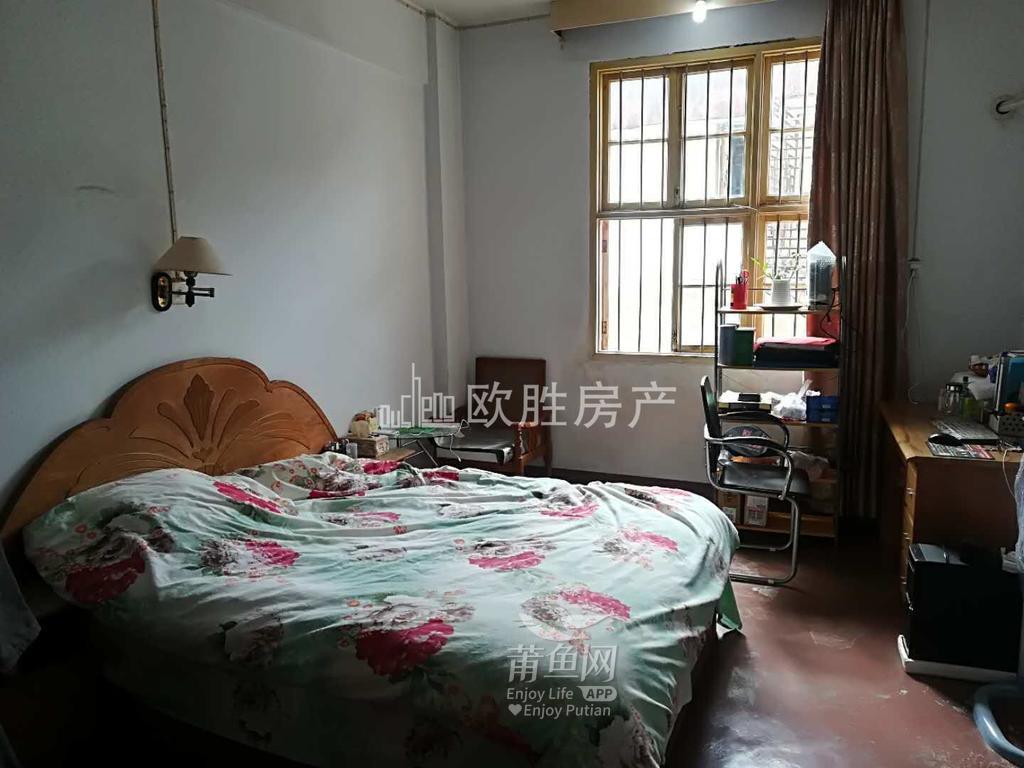 急售!市中心学区房,房子采光好,零公摊,总价95