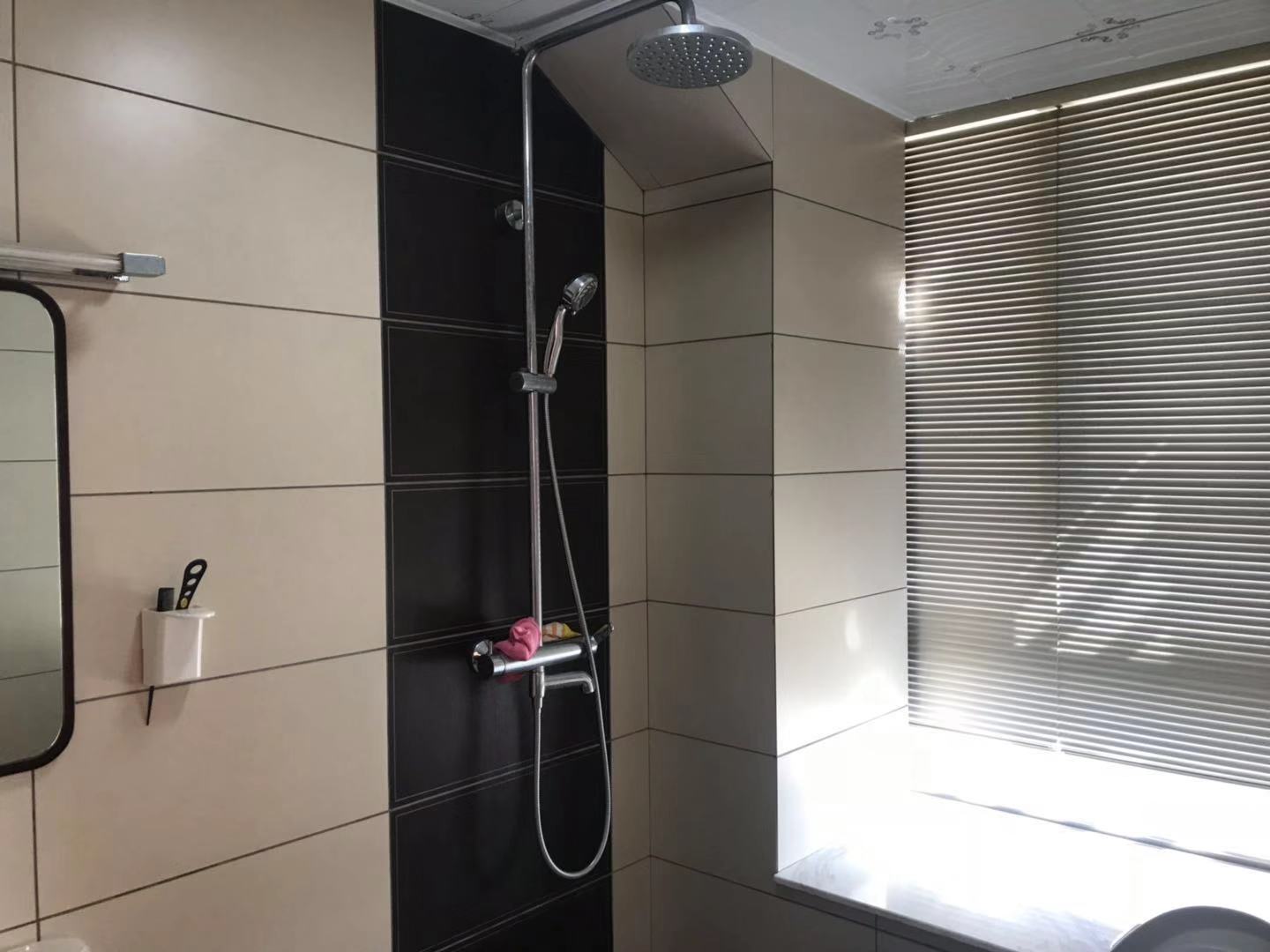 万辉国际城精装四房135平方真正零公摊