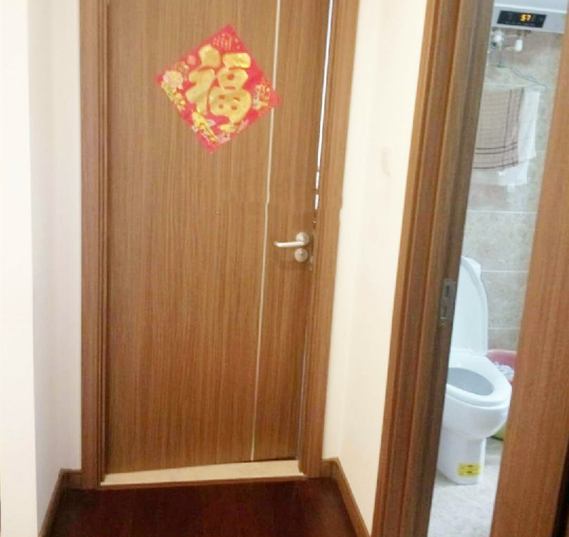 万科五期楼房!中高层精装楼房,楼间距大,采光好