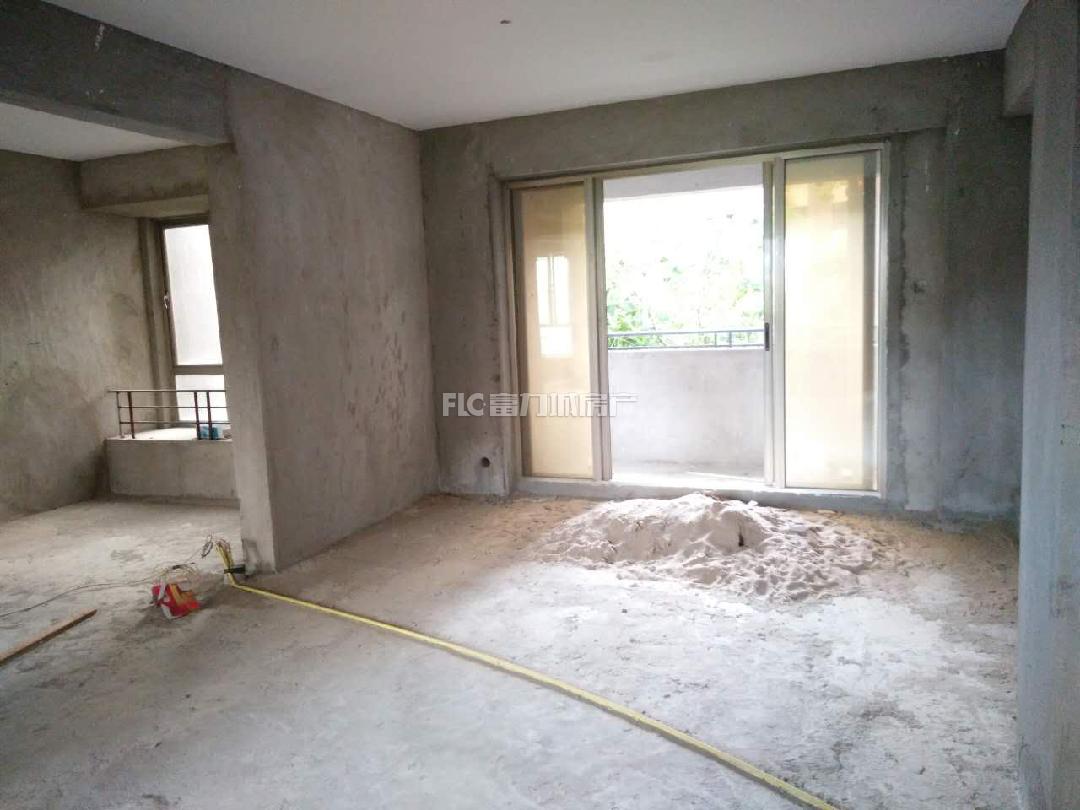 135平做5房 欧氏领秀 神户型 送面积 O公摊